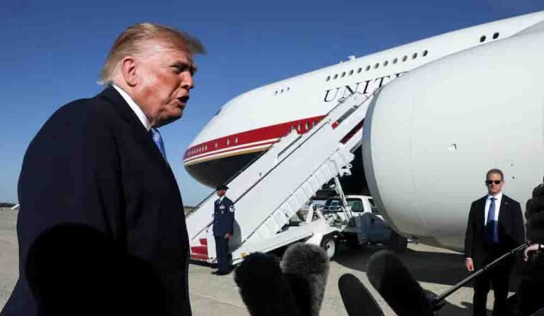 Donald Trump: मध्यावधि चुनाव में हार से सत्ता पर खतरा नहीं, लेकिन विदेश नीति में कैसे बदल सकता है अमेरिका का रुख?
