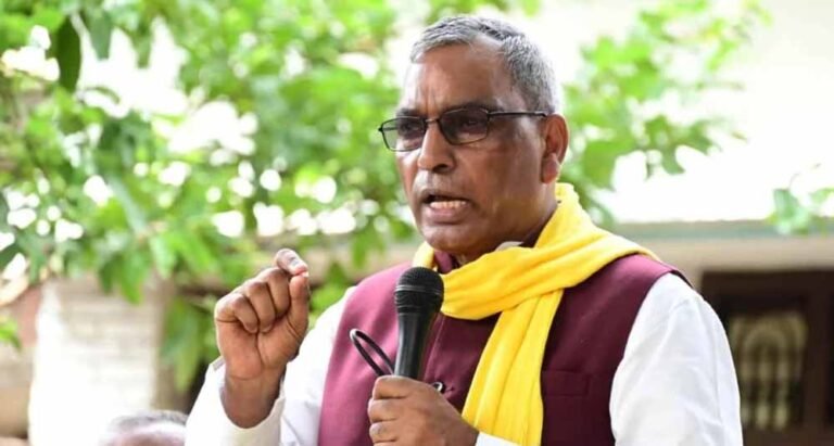 ‘राज्यसभा चुनाव भाईचारे का नहीं, दौलत का चुनाव’: अखिलेश पर बरसे ओम प्रकाश राजभर