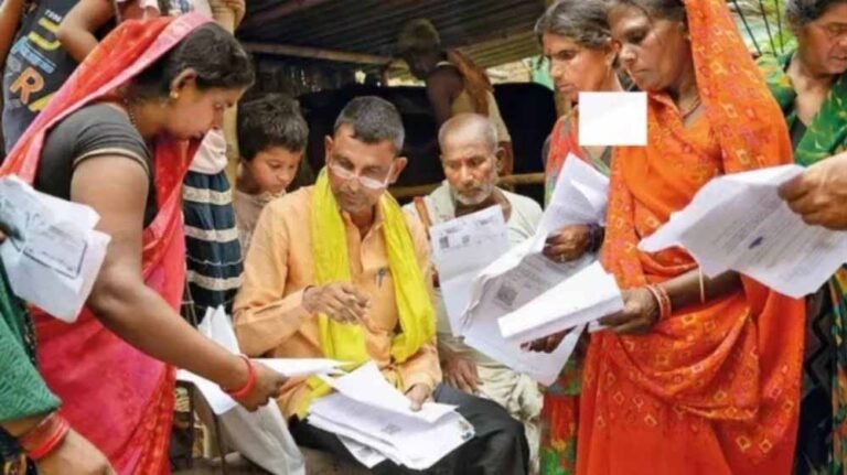 मध्यप्रदेश में वोटर लिस्ट की री-चेकिंग शुरू, 74 हजार BLO घर-घर पहुंचेंगे; बेघर-मजदूरों के लिए कैंप