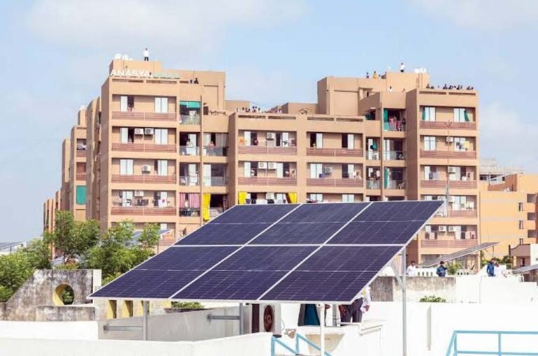 PM सूर्यघर योजना का लाभ लेने का मौका, महराजगंज में लगेगा 3 दिवसीय शिविर; रूफटॉप सोलर के लिए करें आवेदन
