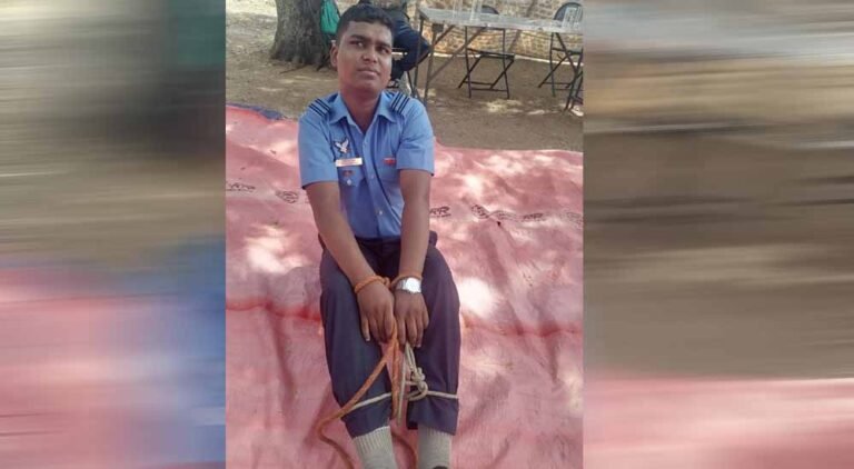 एयरफोर्स की वर्दी पहनकर रौब झाड़ रहा था युवक, हैदराबाद में पुलिस ने पकड़ा; धोखाधड़ी की जांच शुरू