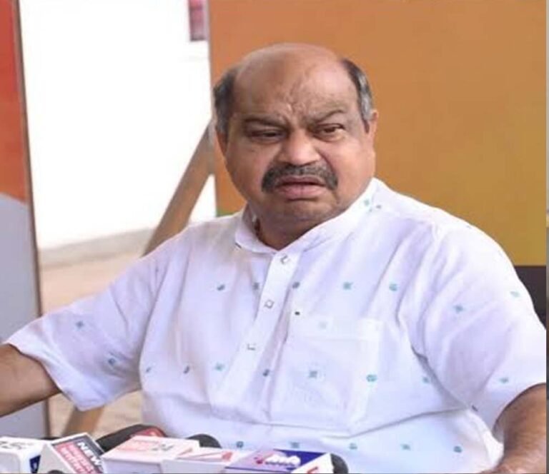 ‘चोरों को सभी जगह चोर ही दिखते हैं’, कांग्रेस पर पुरंदर मिश्रा का हमला