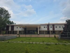 लिफ्ट का काम अधूरा, नए जगदलपुर रेलवे स्टेशन भवन के उद्घाटन पर लगा ब्रेक