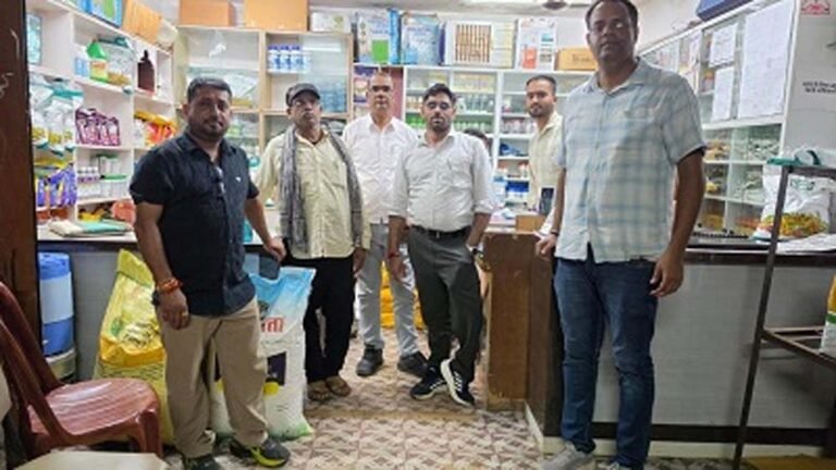 किसानों के लिए खतरे की घंटी! राजनांदगांव में 60 बोरी अमानक पोटाश पकड़ा गया