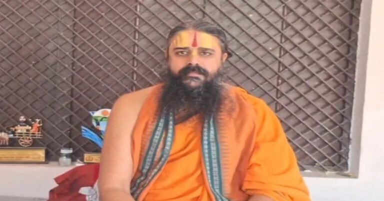 ‘ये कॉकरोच हैं…’, छत्तीसगढ़ गौ सेवा आयोग के उपाध्यक्ष के बयान पर विवाद