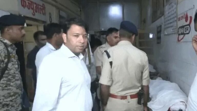 मंदिर के गेट पर श्रद्धालुओं को ट्रक ने कुचला, ग्वालियर में 50 लोग घायल