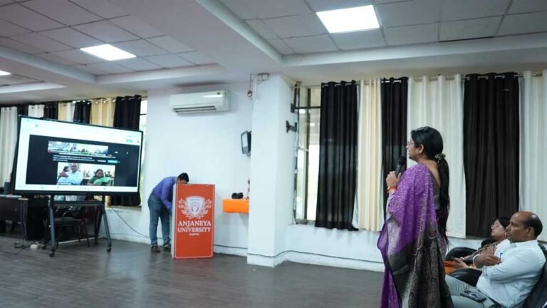 बाल अधिकारों के संरक्षण एवं संवर्धन की दिशा में ‘रक्षक’ पाठ्यक्रम