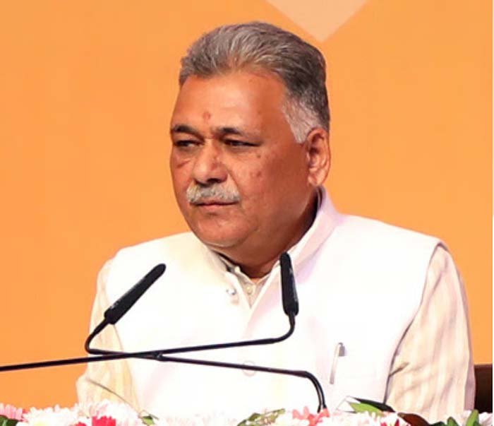 अटल बिहारी वाजपेयी हिंदी विश्वविद्यालय में ‘पर्यावरण संरक्षण एवं सतत विकास’ पर संगोष्ठी का शुभारंभ