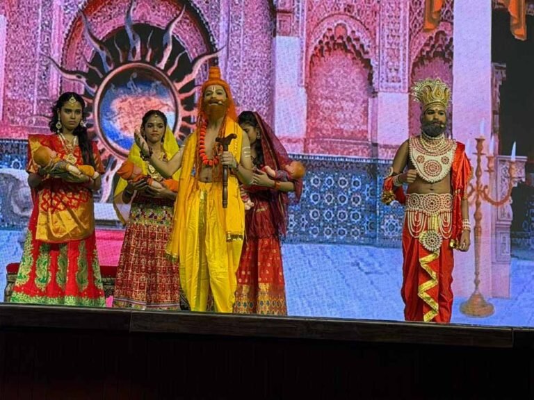 120 फीट की एलईडी स्क्रीन पर जीवंत हुई रामकथा, 40 भाषाओं में प्रसारण से 60 देशों तक पहुंचेगा प्रभु श्रीराम का संदेश