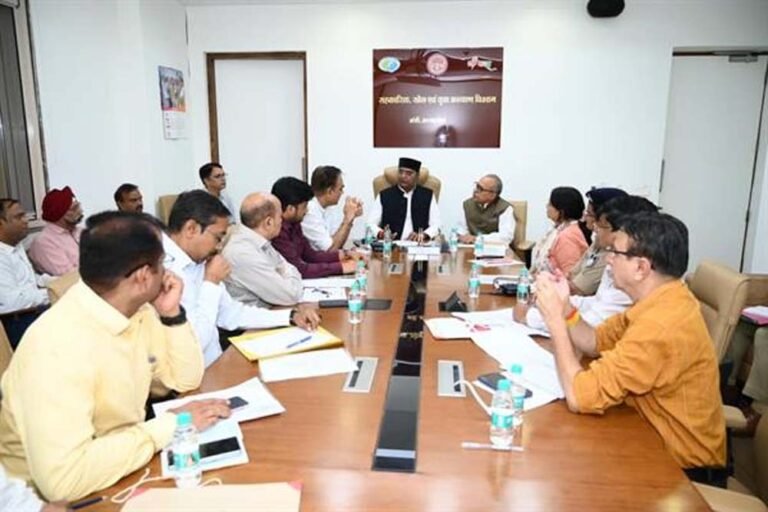 भोपाल में हाउसिंग बोर्ड के जर्जर मकानों का होगा पुनर्निर्माण : मंत्री सारंग