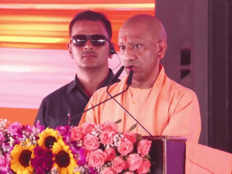 रामलीला स्थलों, दशहरा मेलों और शोभायात्रा मार्गों पर खंभे होंगे दुरुस्त